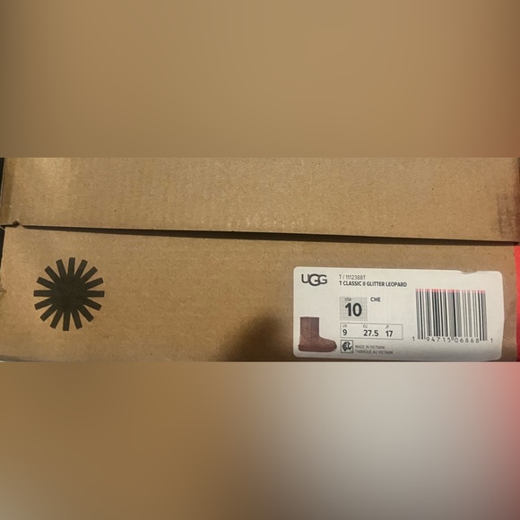 UGG Classic II Chestnut Glitter Leopard Boots w/ Box (10c) - Picture 8 of 8